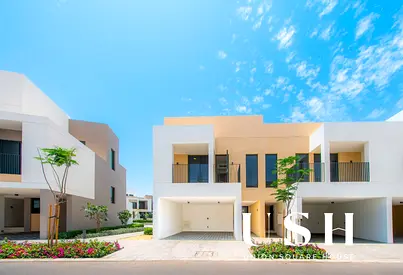Park & Pool View | Arabian Ranches 3BR Villa