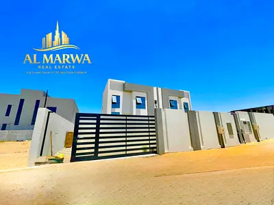 Luxurious brand new villa with lavish interior