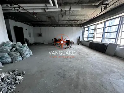 SHELL & CORE OFFICE WITH HIGH FLOOR VIEW