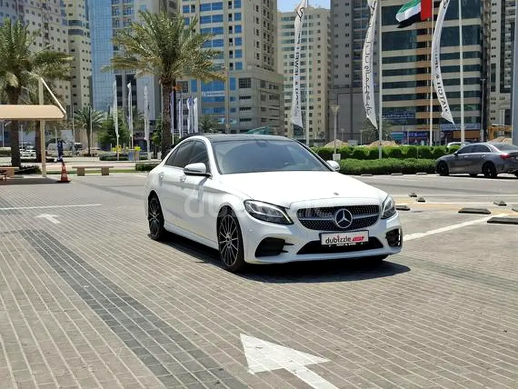 Mercedes-Benz C-Class 2020 — photo 1 of 12