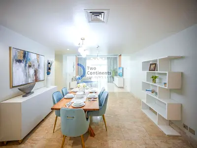 Upgraded I Fully Furnished I High End Living