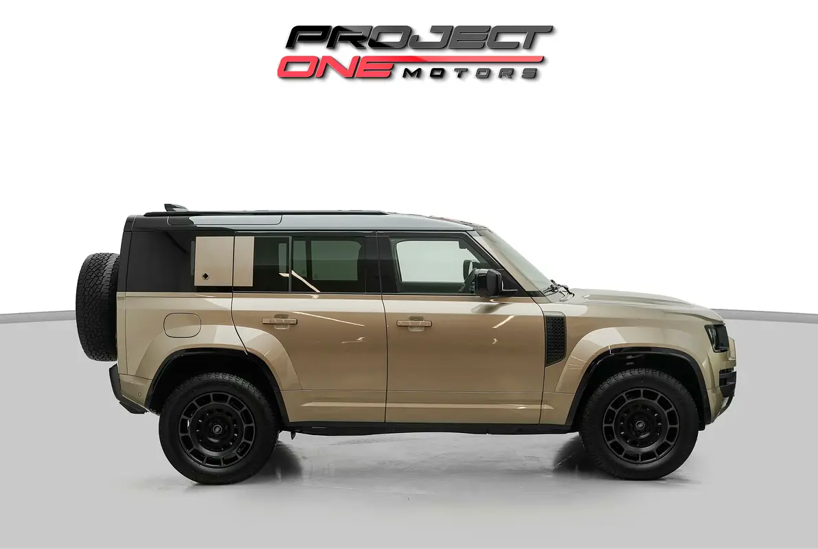 Land Rover Defender 2025