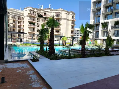 Incredible Pool View, Semi Furnished Large Studio