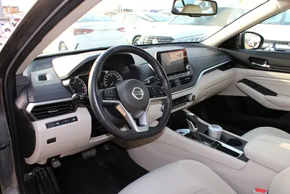 Nissan Altima SV, миниатюра 8