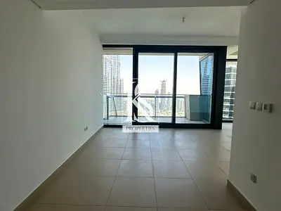Stunning View | Prime Downtown | 3Bedrooms + Maid