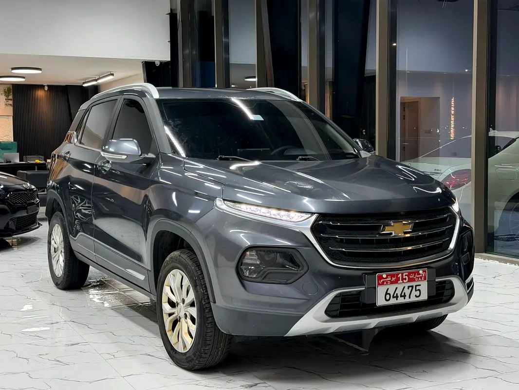 Chevrolet Groove 2024 — photo 1 of 11