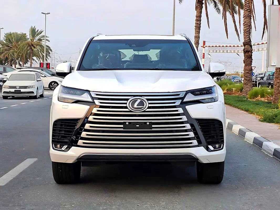 Lexus LX-Series 2026 — photo 1 of 20