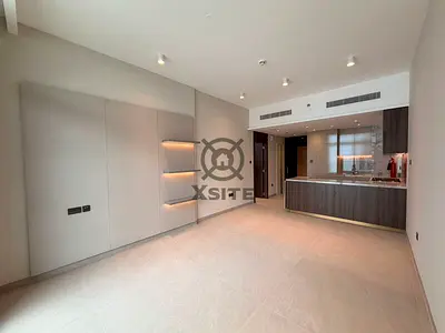 Spacious 1 BR | Well Maintained | On High Floor