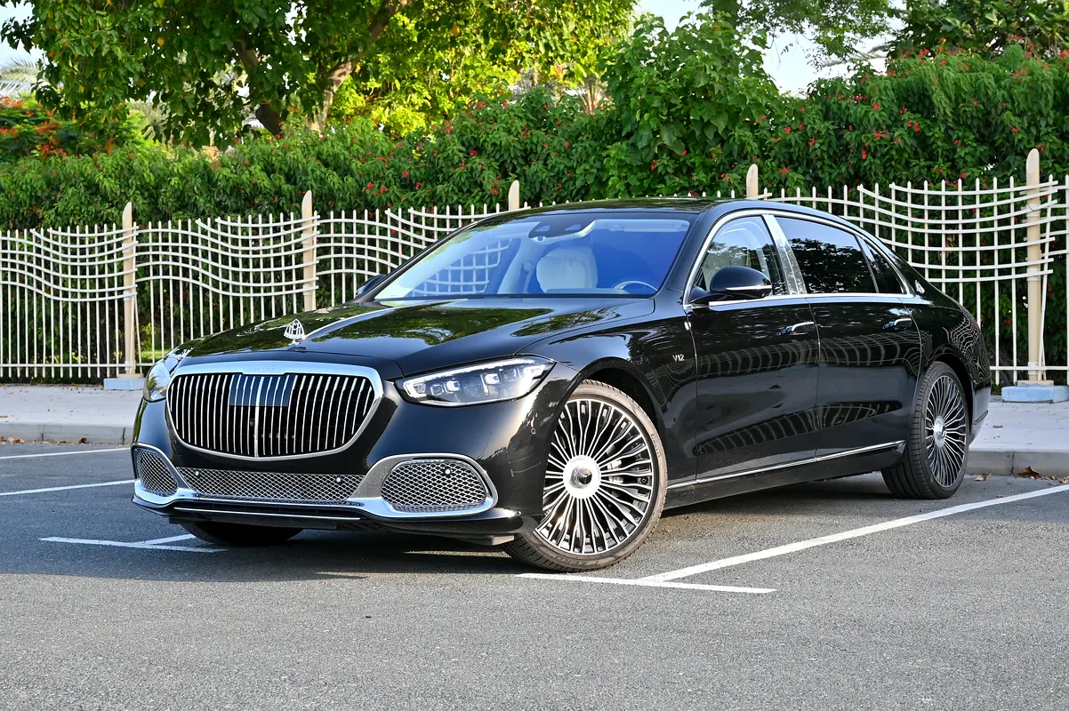 Mercedes-Maybach S-Class 2022 — photo 1 of 20