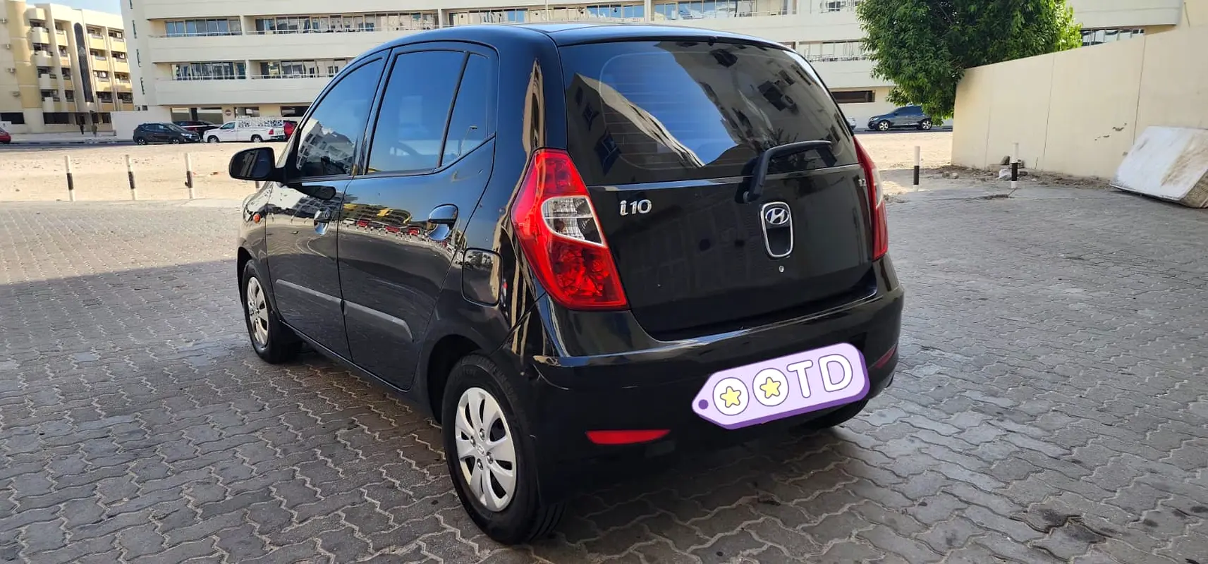 Hyundai i10 2014 — photo 1 of 14