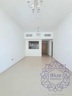 Spacious 2Bhk | Close to Metro | laundry room