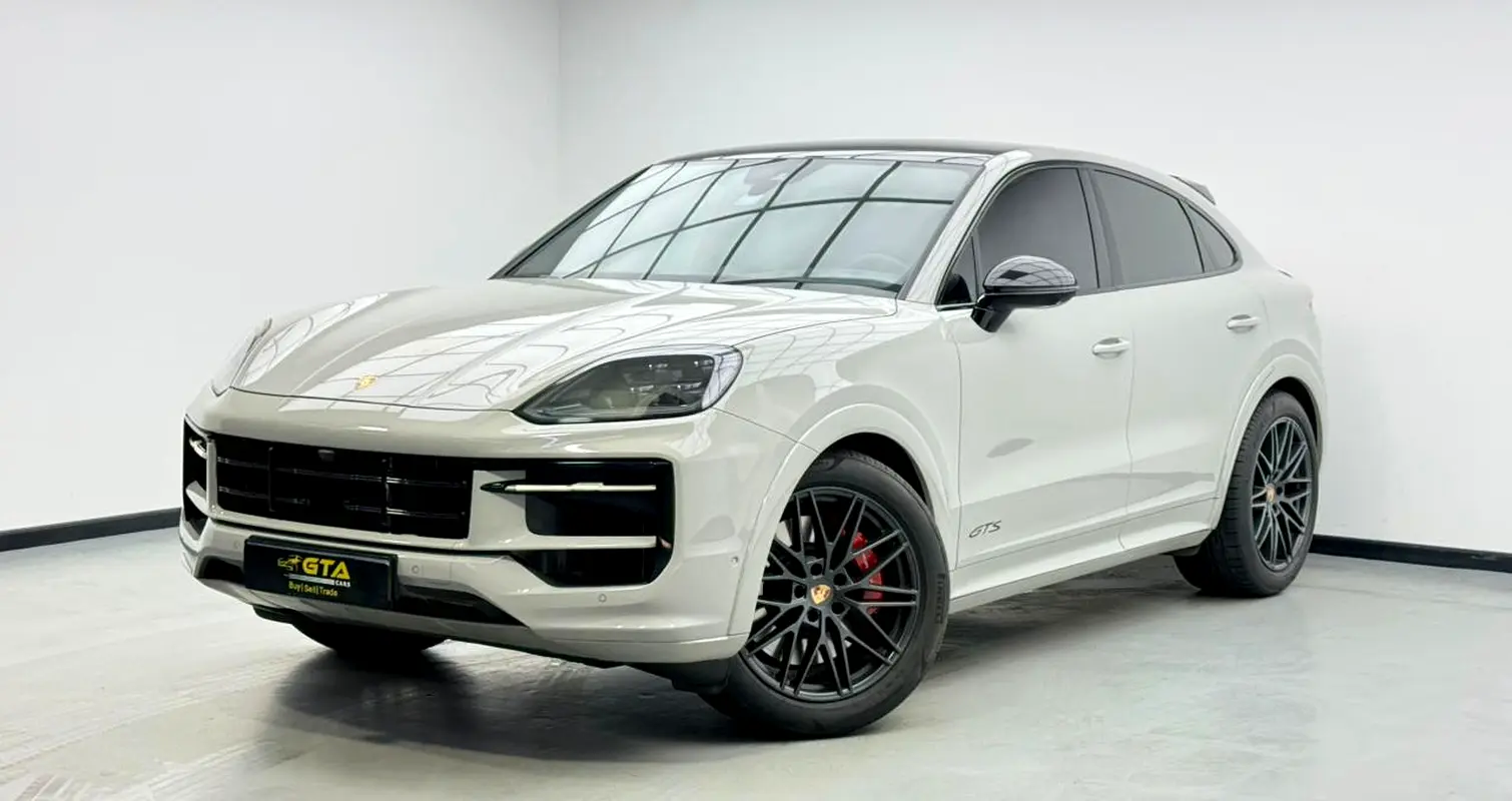 Porsche Cayenne 2025 — photo 1 of 17