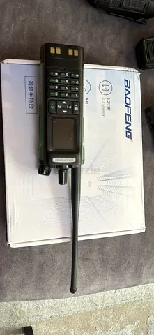 Military grade radio Baofeng uv32 Handheld Two-Way Radio / Walkie Talkie