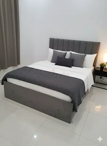 queen size storage bed