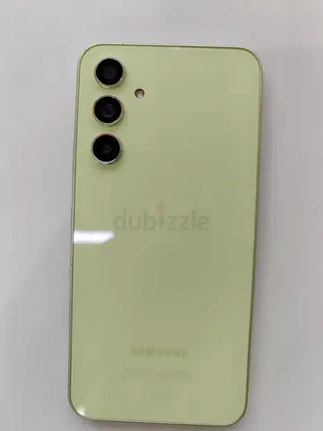 Samsung A54 5G smartphone with triple rear cameras - good condition