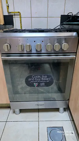 Gas Cooker with Electric Oven - 4 Burners