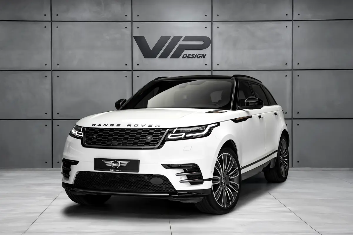 Land Rover Range Rover Velar 2018 — photo 1 of 20