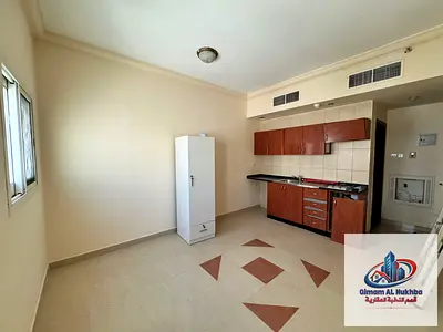 استوديو في القليعة بتكييف وغاز مركزي بسعر 18000 درهم مع 6 دفعات وتأمين مؤجل 2000 وموقع حيوي قريب من الخدمات
