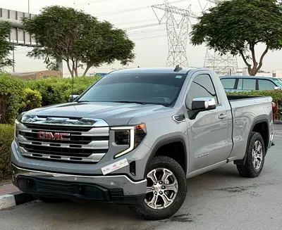GMC SIERRA 2024 GCC UNDER WARRANTY AND CONTRACT SERVICE NO ACCIDENTS NO PAINT