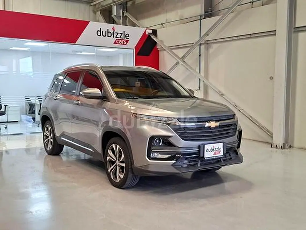 Chevrolet Captiva 2024 — photo 1 of 12