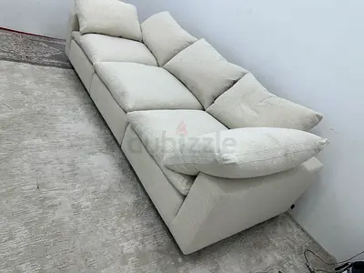 Feather 🪶 filled sofa