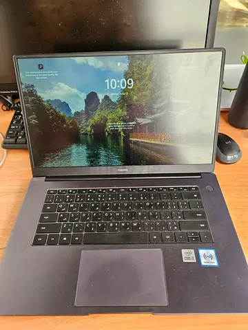 🌟URGENT SALE 🌟Huawei MateBook D 15 (Intel Core i3, 15.6 FHD) - Silver