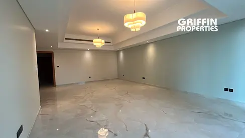 2BED| MAID | FULLY UPGRADED | VACANT | LAKE VIEW
