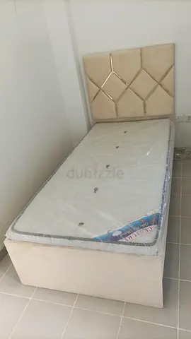 Brand new single size bed frame available on sale