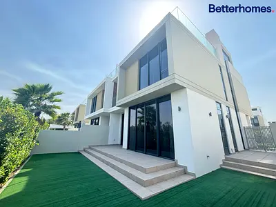 Premium Unit | Single Row | Vacant Now