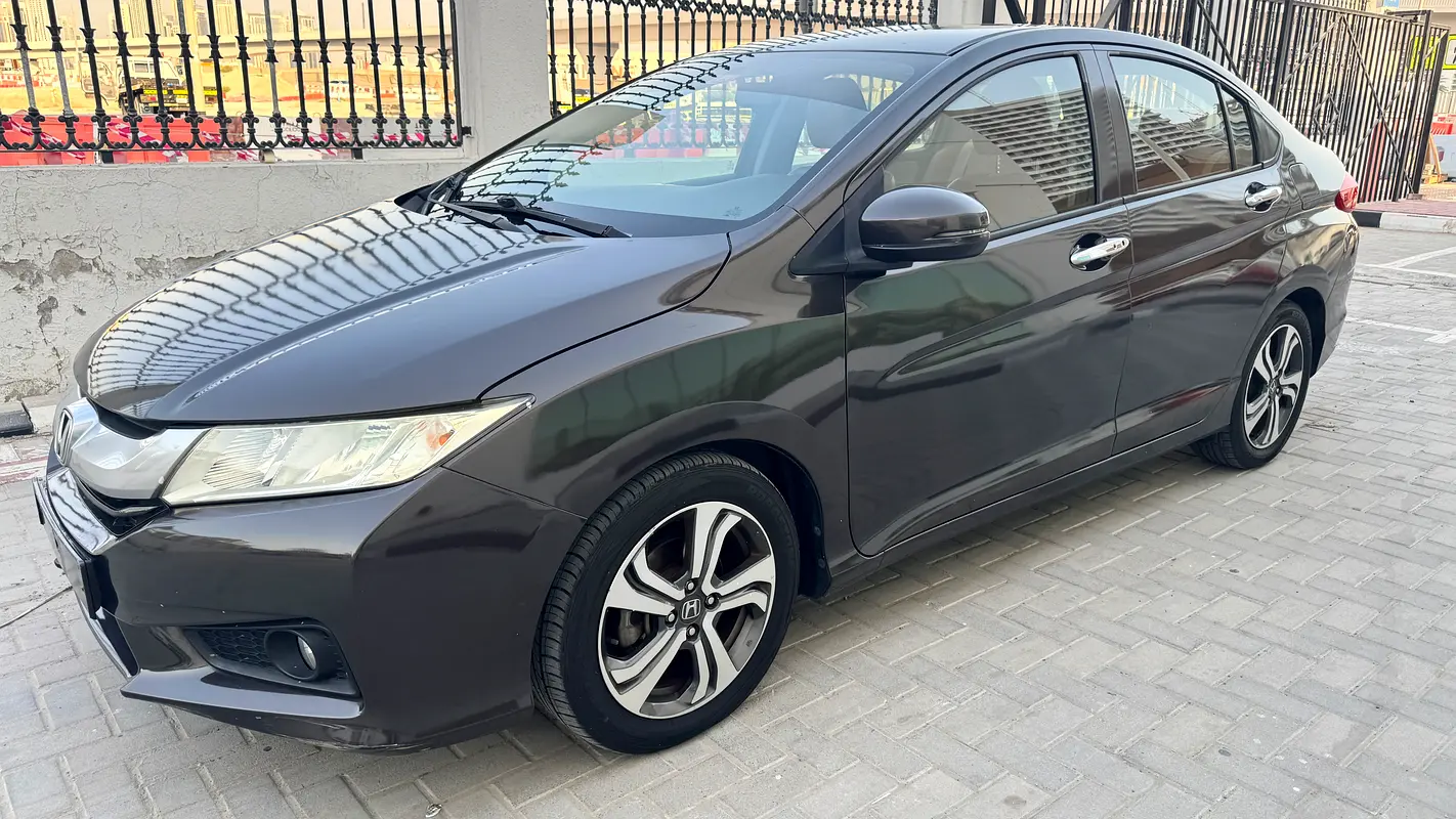 Honda City 2014 — photo 1 of 12