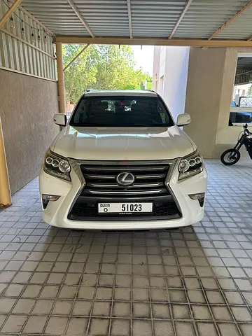 Pristine 2015 Lexus GX 460 - GCC Specs - Full Service History