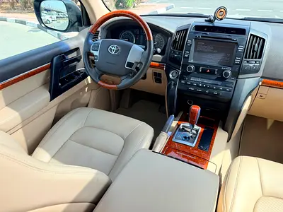 2013 Toyota LAND CRUISER 照片 13