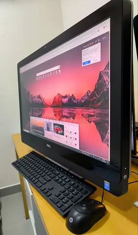 Dell All-in-One Desktop with Keyboard  Mouse - Ready to Use ( Touchscreen )