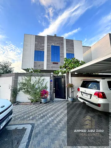للبيع فيلا كورنر VIP مفروشة بالكامل 6 غرف وخادمة في الزاهية – عدادات الكهرباء والماء شغالة و3 دقائق للمخرج!