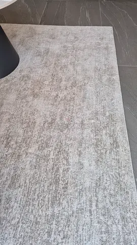 Light grey, cream color modern area rug carpet - brand new still packed, 280x200 cm