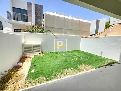 Vacant | Family Home | 4 Bed+Maid's Room