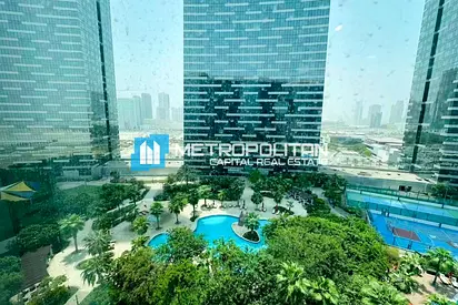 Modern Arc Studio | Pool View | High Floor