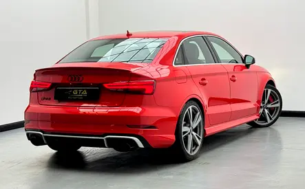 صورة 6 لـ 2018 AUDI RS3