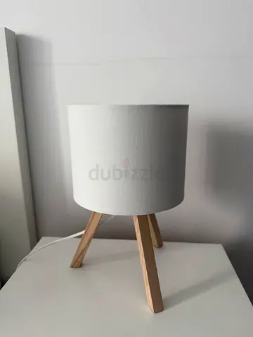 Wooden Tripod Table Lamp - Brown