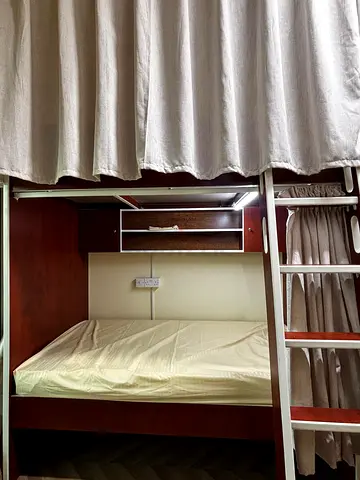 Male Executive Bachelor’s Bed Space Available in Al Qusais 2, Dubai. Near by Dafza Metro.