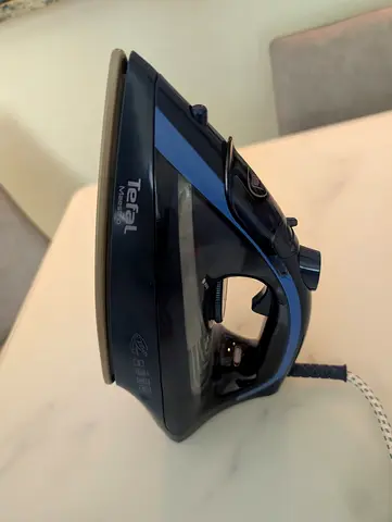 Tefal Steam Iron