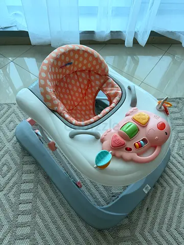 Baby walker with musical activity tray - new