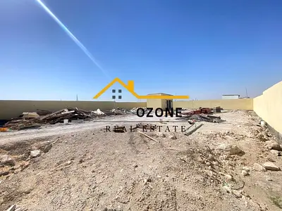 Hot Specious offer for bussnius hug space yard for rnt prime location ready