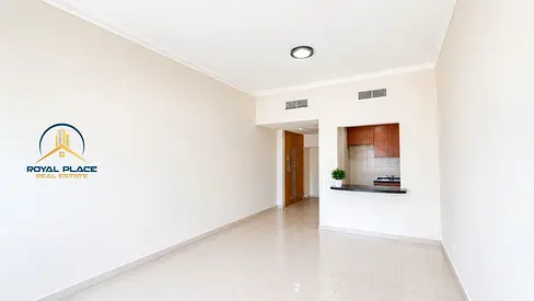 Studio Apartment Close to Metro