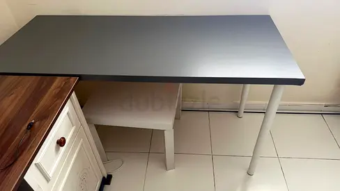 Simple Modern Study/Office Table - Grey Top, White Legs