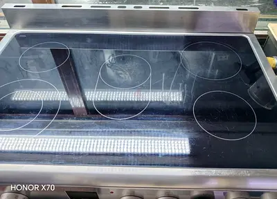 Boch series 8 Used 6-Burner Electric Ceramic Cooktop with Oven - Good Working Condition