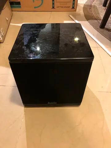 Definitive Technology supercube 3 powered subwoofer