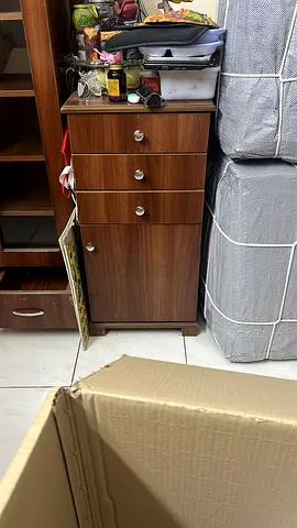Drawers (Almost New)