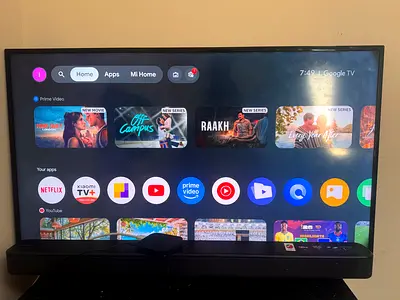 43” Hisense Smart TV + Xiaomi 4K TV Box + Sony Soundbar – Excellent Condition