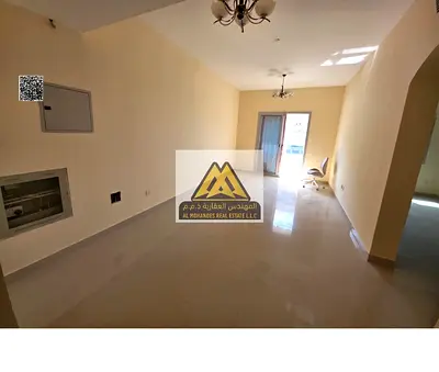 غرفتين وصالة بالحميدية بجوار سيتي سنتر مساحة كبيرة وبلكونة وإيجار 36000 على 4 دفعات موقع مميز قريب من كل الخدمات